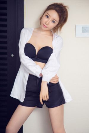催眠控制莹莹语冰_DVD高清免费观看